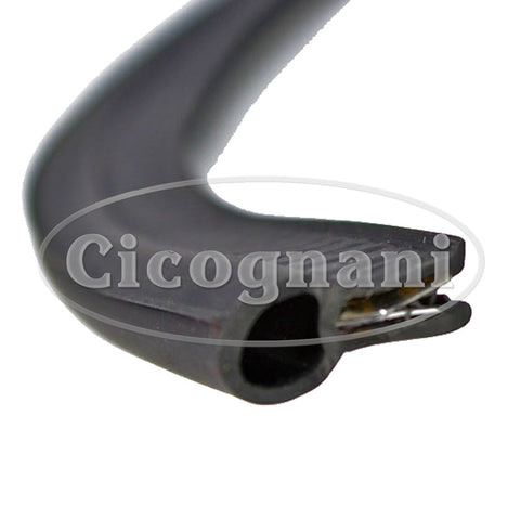 Ferrari 208/308/328 GTS LH/RH Bulkhead Seal (Between Fender & Mudguard)